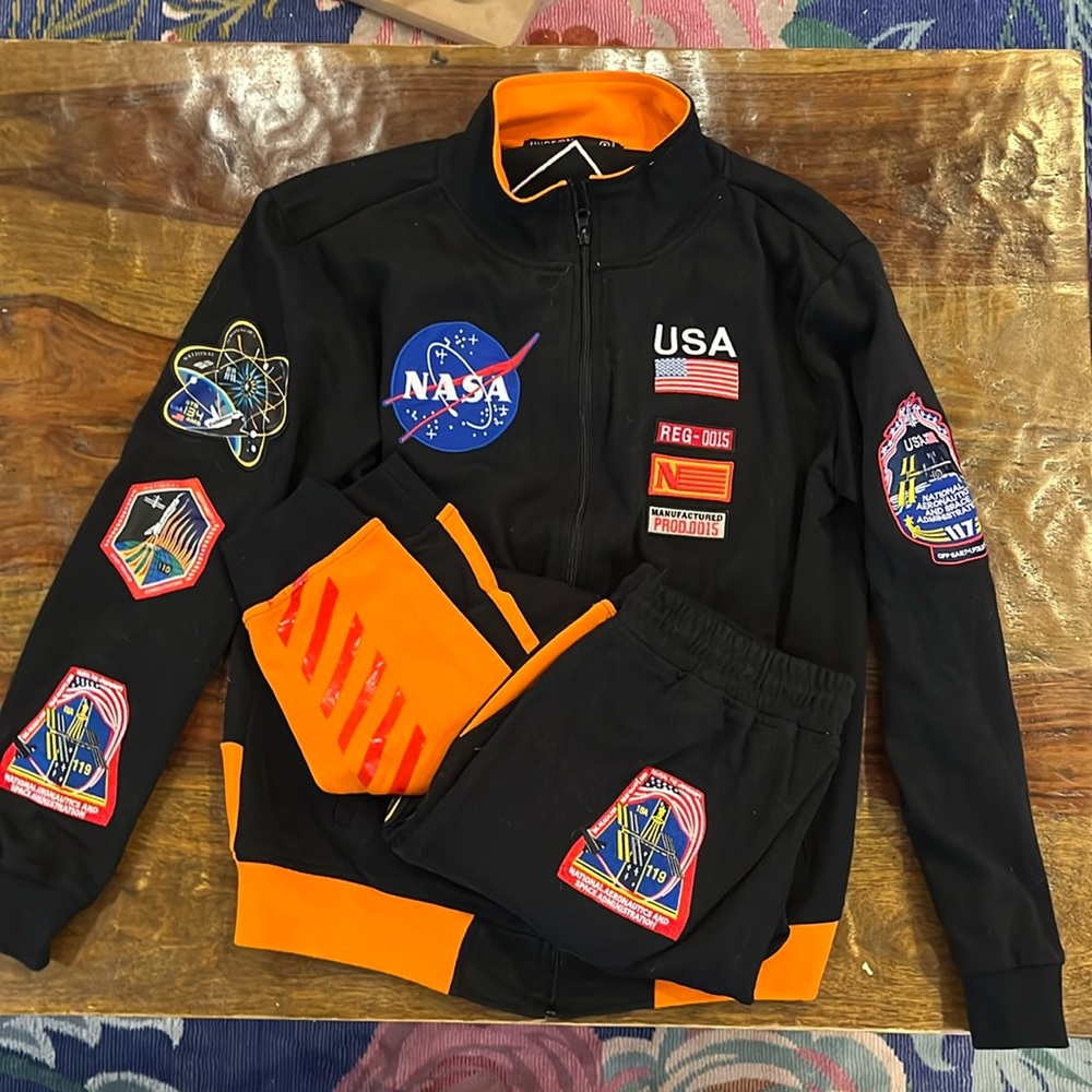 Hudson Outerwear Nasa National Aeronautics And Space Admin Sweatshirt & Pants